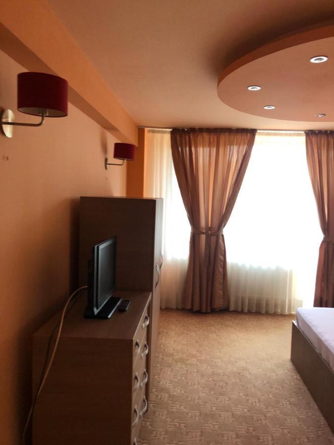 Genco Hotel Mountain View Predeal Exterior photo